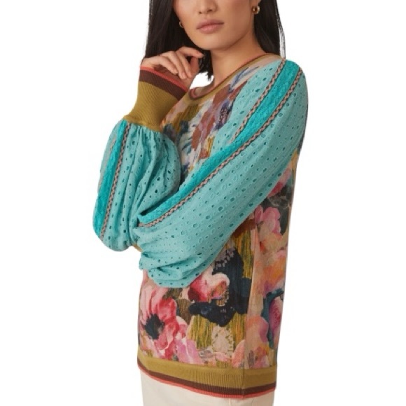 Anthropologie Bl^nk Contrast Eyelet Puff Sleeve Pullover Top in Turquoise - S - Picture 5 of 16